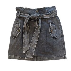 Who What Wear Women’s Gray Denim Skirt Size 6